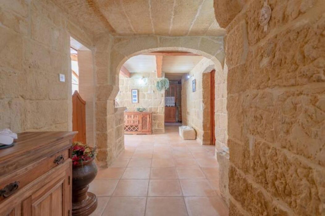 Ta' Frenc Farmhouse Villa Għarb Екстериор снимка