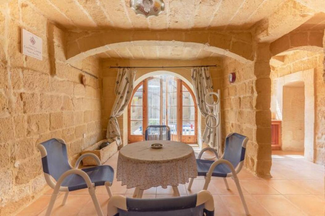 Ta' Frenc Farmhouse Villa Għarb Екстериор снимка